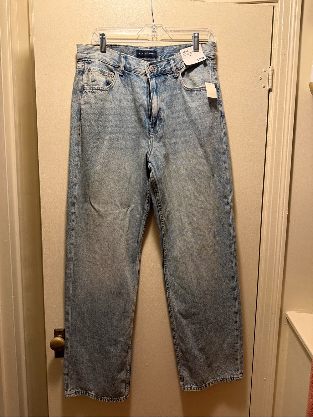 Light Wash women jeans - Classic Straight Fit